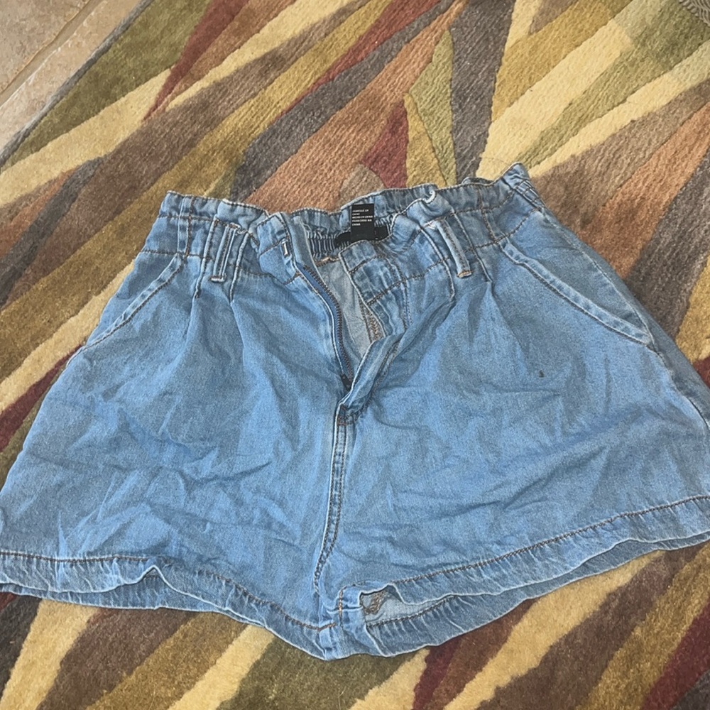 Forever 21 Women’s shorts size Medium .